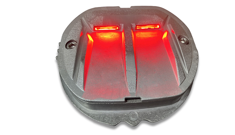 single cast road stud light
